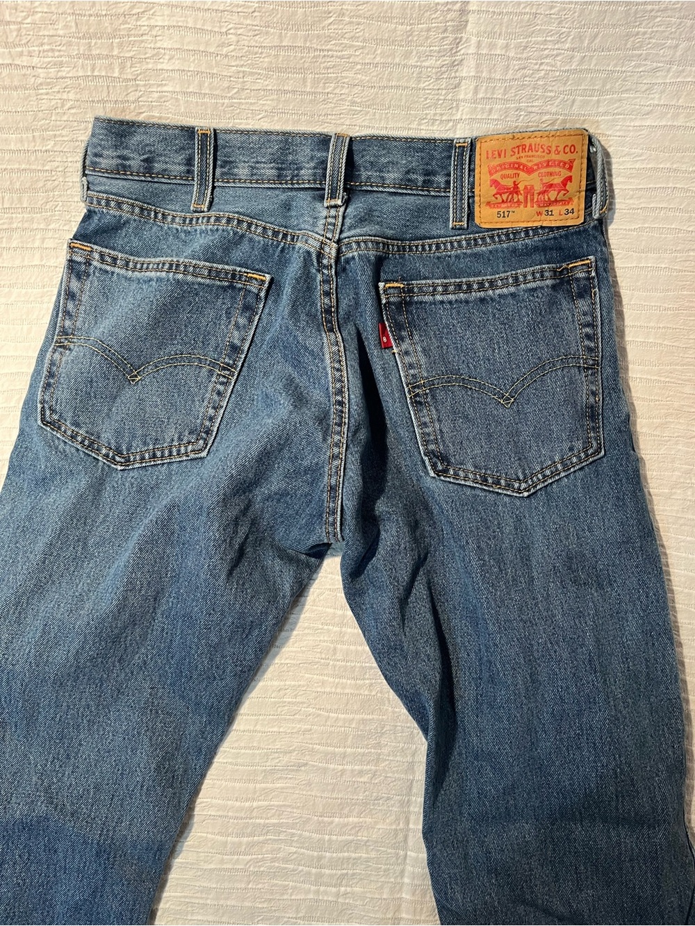 Levi's Straight Leg Men's Denim Jeans in Medium Blue